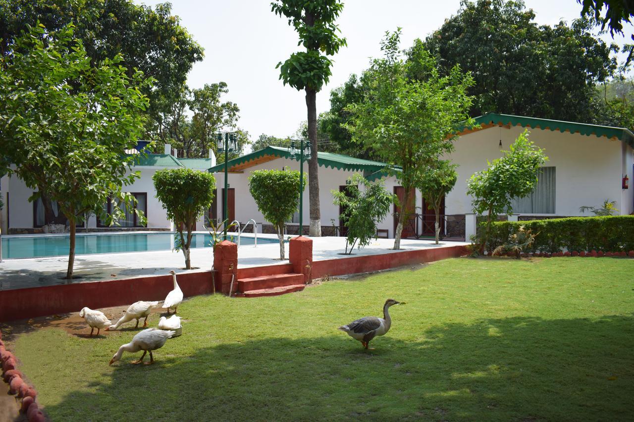 Corbett Paradiso Resort By Staybook Garjia Exterior foto
